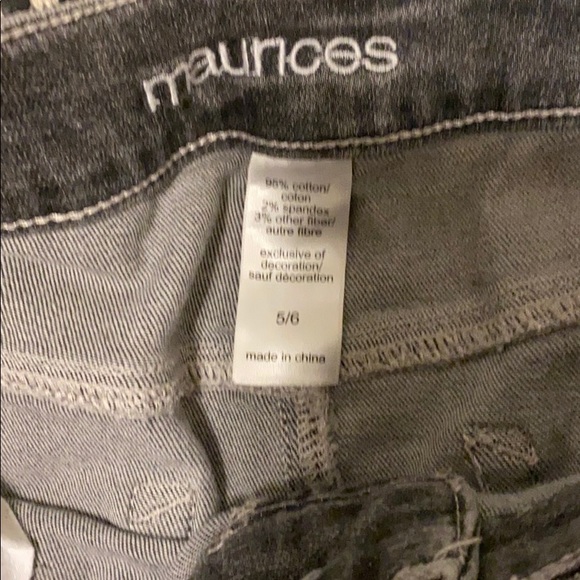 Maurices jeans - Picture 3 of 4